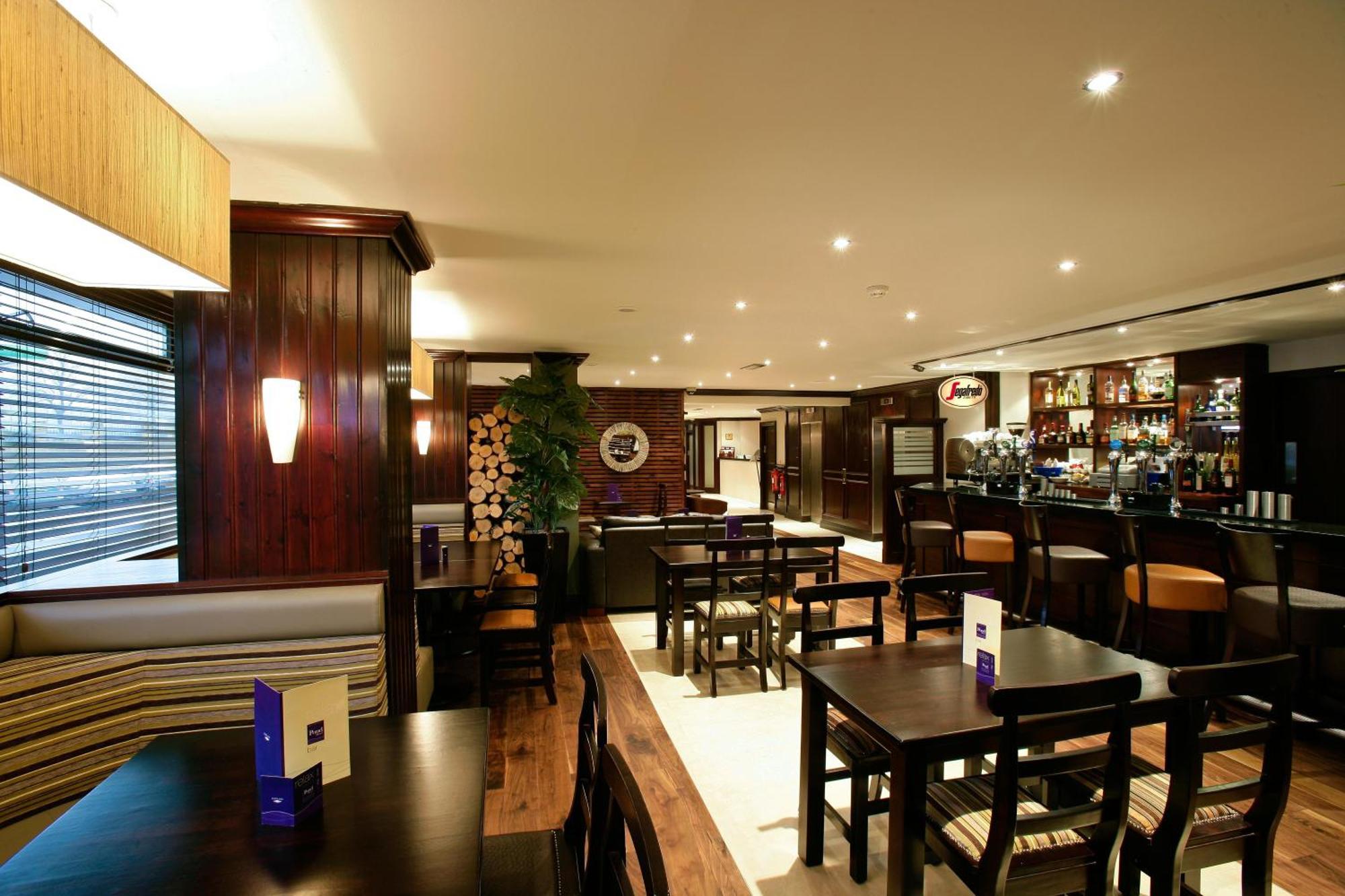 Leonardo Inn Glasgow West End Phòng bức ảnh